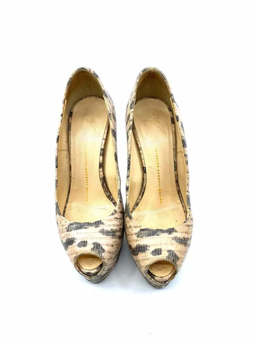 GIUSEPPE ZANOTTI Snakeskin Pumps | 6.5