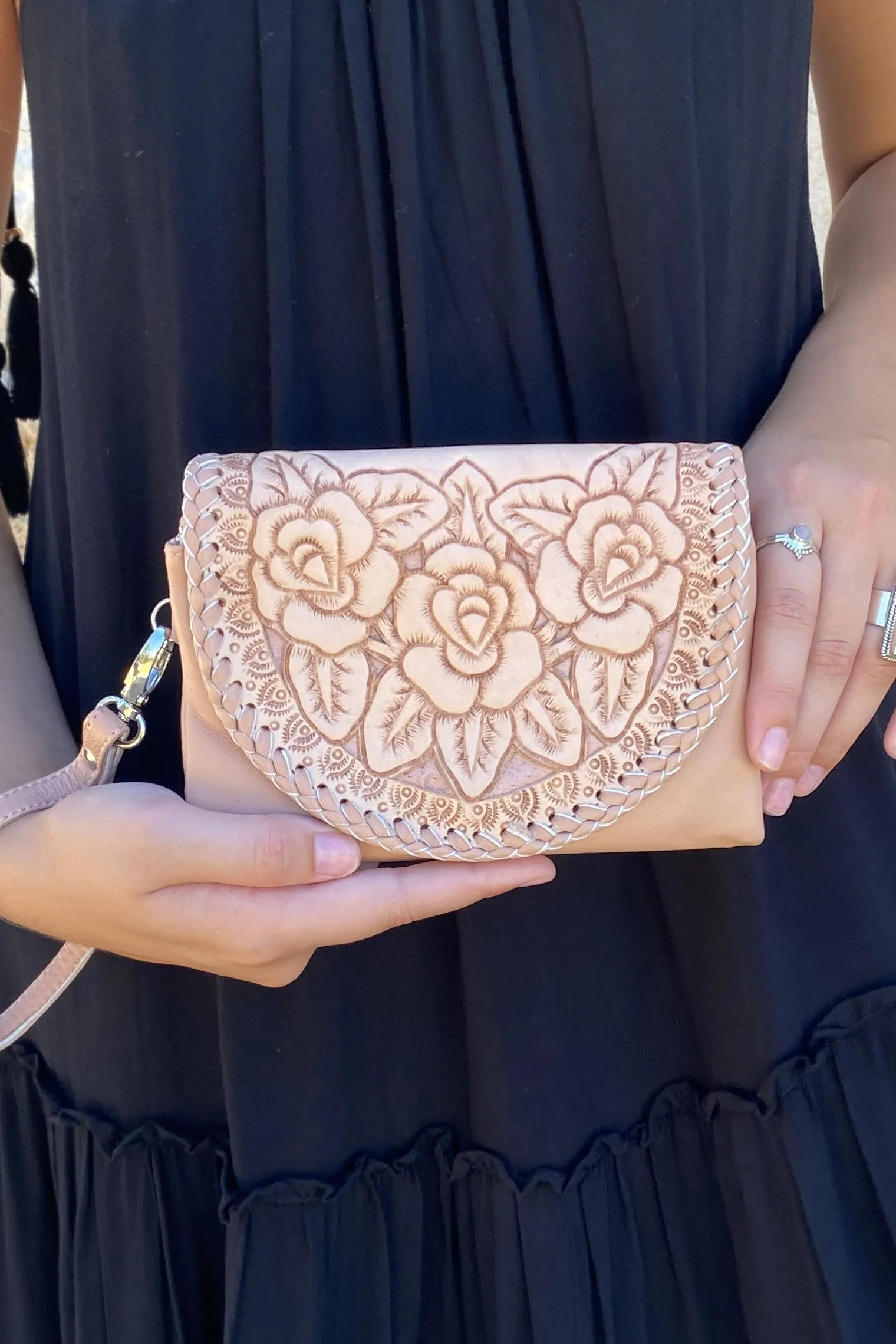 ROSE STITCH PURSE NATURAL